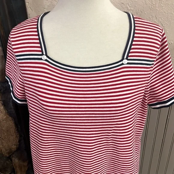 Christopher & Banks Red and White Boxy Short Sleeve Tee - Picture 2 of 5